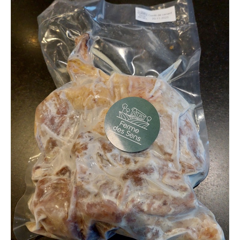 Paquet de 2 cuisses, 2 ailes et 1 cou confits de canard  BIO - congelé