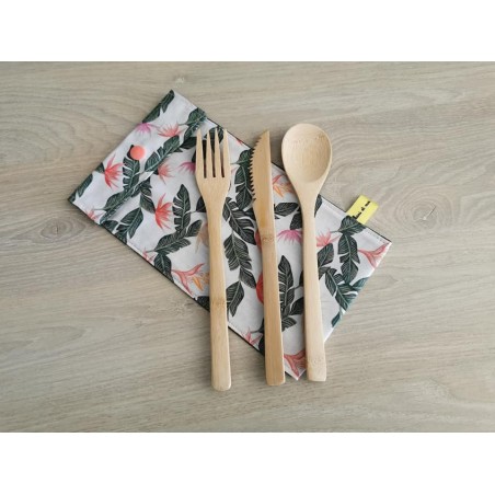Set en bambou + pochette