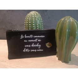 trousse "la beauté commence"